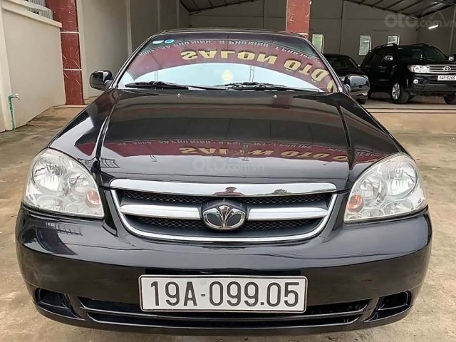 Cần bán xe Daewoo Lacetti năm sản xuất 2008, màu đen xe còn mới nguyên0