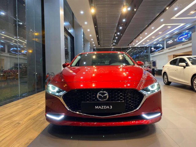 Bán ô tô Mazda 3 Deluxe năm sản xuất 2019, màu đỏ, 709 triệu0