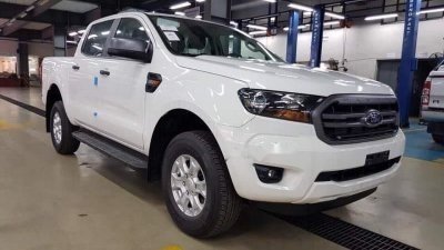 Bán ô tô Ford Ranger XLS AT đời 2019, màu trắng, nhập khẩu nguyên chiếc, 643tr