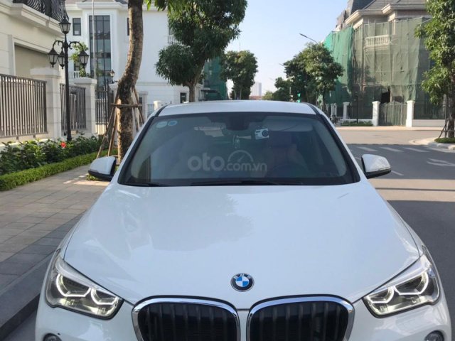 Bán BMW X1 sản xuất 2016, màu trắng, xe nhập