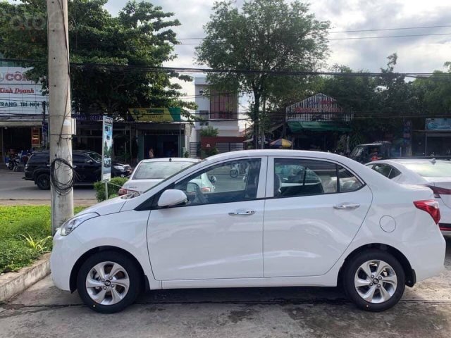 Bán xe Hyundai i10 2019 số sàn bản thiếu trả góp uy tín Bình Dương0