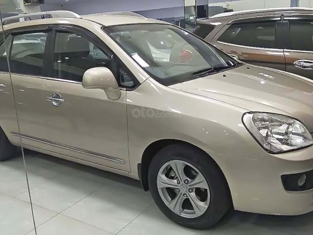 Cần bán xe Kia Carens đời 2016 chính chủ, giá chỉ 405 triệu0