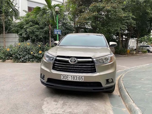 Bán xe cũ Toyota Highlander 2.7 LE đời 2015, nhập khẩu