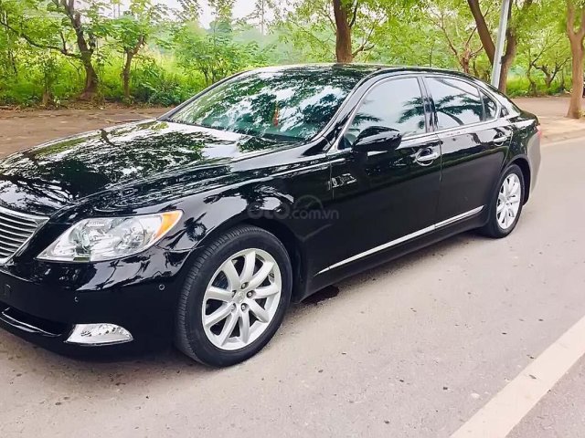 Cần bán Lexus LS 460 sản xuất 2008, màu đen, xe nhập chính hãng0