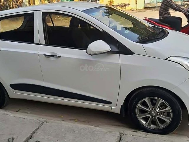 Bán Hyundai Grand i10 năm sản xuất 2016, màu trắng, nhập khẩu  0