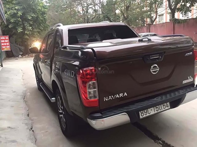 Bán Nissan Navara đời 2017, màu nâu, xe nhập như mới