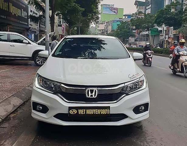 Cần bán Honda City 1.5CVT 2018, màu trắng, 535tr0