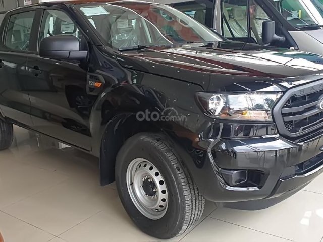 Bán nhanh giá rẻ cho dòng Ford Ranger XL 2.2L đời 2019, màu đen, số sàn0