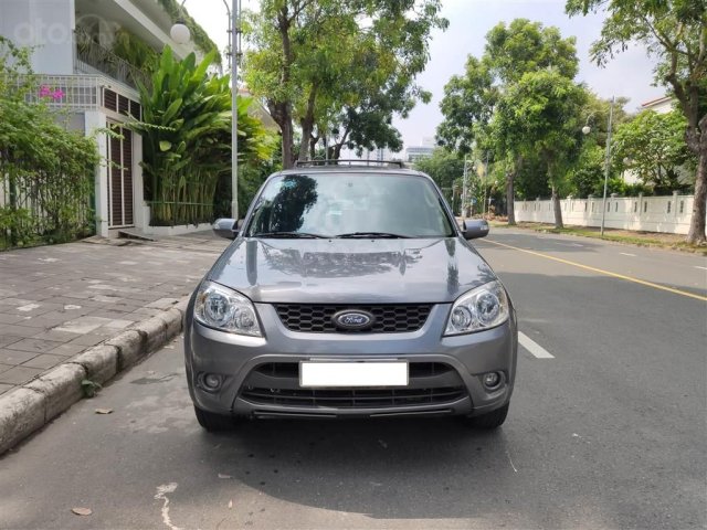 Ford Escape XLT số tự động, màu xám 2010