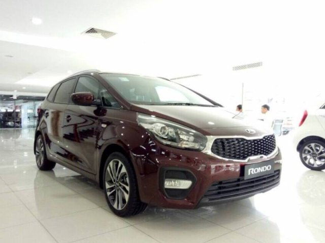 Kia Bình Dương cần bán xe Kia Rondo GAT 2019, màu đỏ, 664 triệu0