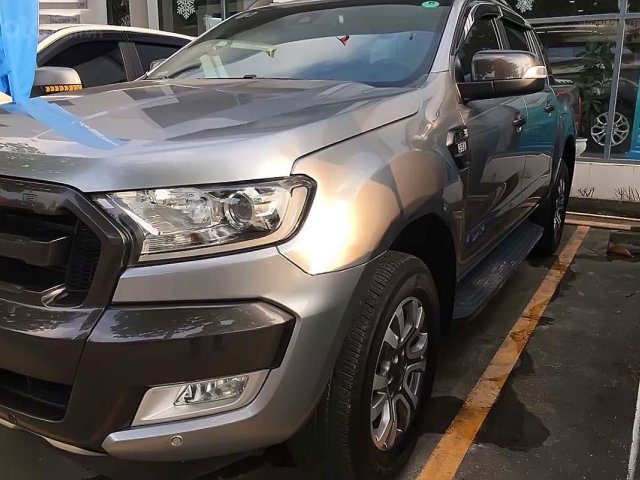 Bán xe Ford Ranger đời 2016, màu bạc, nhập khẩu nguyên chiếc