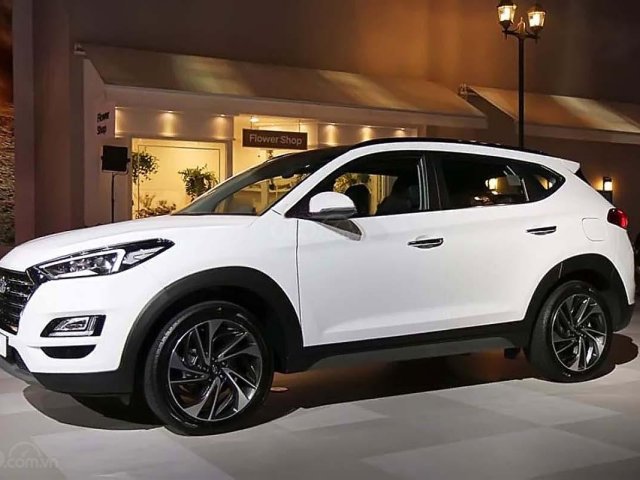 Cần bán xe Hyundai Tucson 1.6 AT Turbo đời 2019, giá hấp dẫn