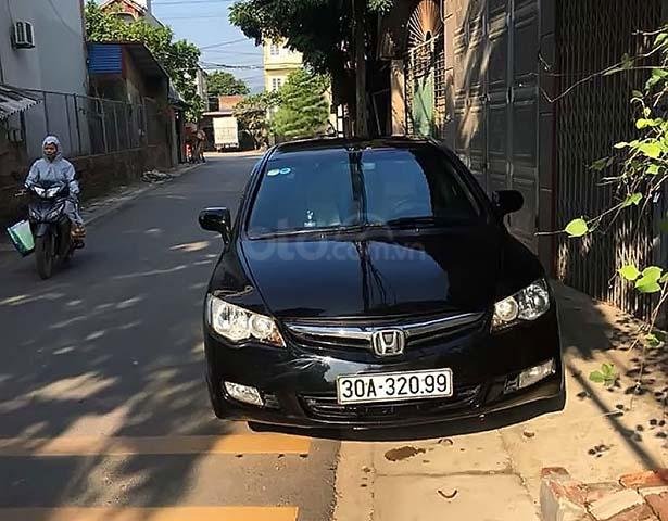 Cần bán Honda Civic đời 2006, màu đen số sàn