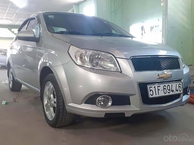 Bán Chevrolet Aveo MT đời 2016, màu bạc số sàn0