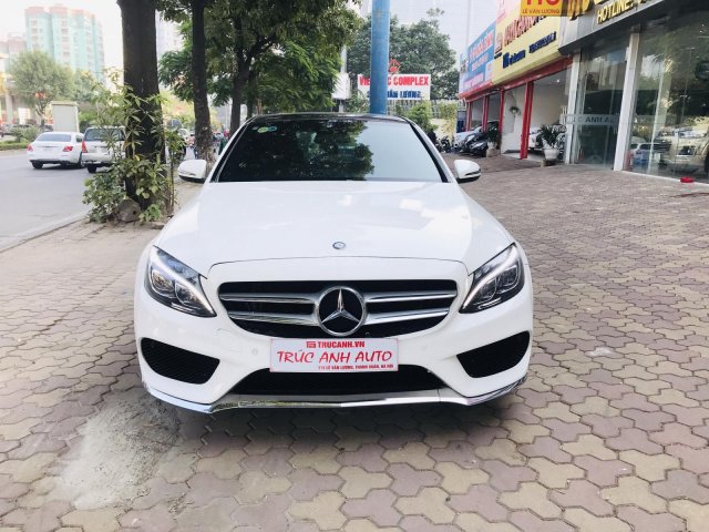 Mercedes C250 bản AMG cao cấp, 1 chủ, biển HN mới leng keng