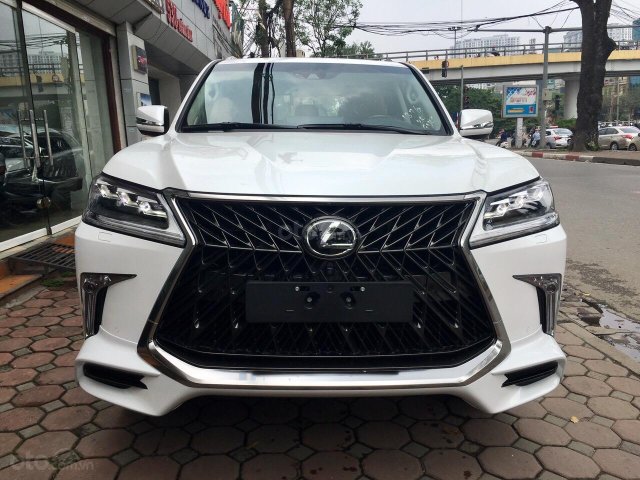 Bán xe Lexus LX 570S MBS Super Sport 4 ghế, đời 2020, LH Ms. Hương giá tốt, giao ngay toàn quốc0