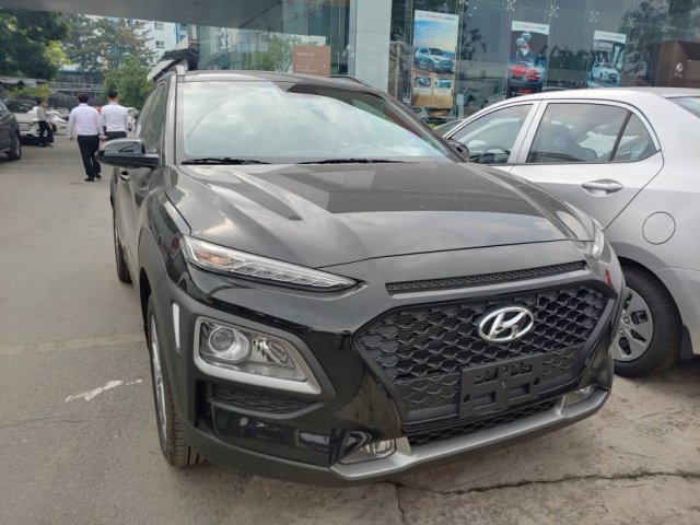 Xả kho bán giá vốn: Hyundai Kona 2.0 tiêu chuẩn 2019, màu xám0