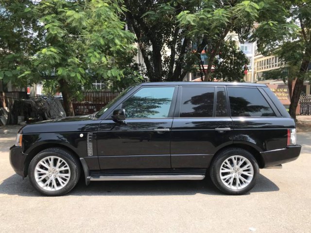 Cần bán LandRover Range Rover Autobiography sản xuất năm 2010, màu đen, xe nhập0