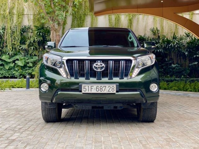 Xe Toyota Prado sản xuất 2016, màu xanh lam, xe nhập chính hãng0