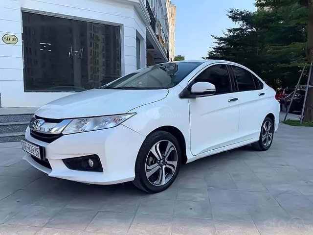 Bán ô tô Honda City đời 2015, màu trắng số tự động, 465tr0