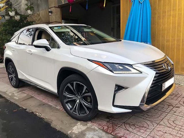 Cần bán lại xe Lexus RX 200T năm 2016, màu trắng, nhập khẩu