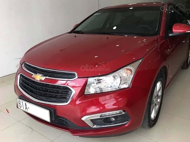 Cần bán Chevrolet Cruze đời 2017, màu đỏ, giá tốt0