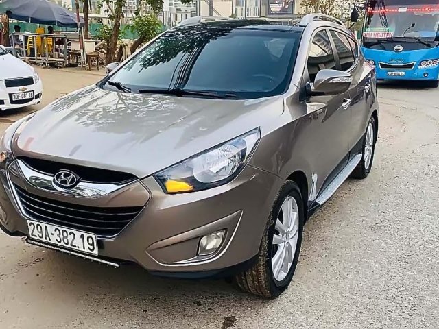 Cần bán Hyundai Tucson 2011, màu xám, xe nhập