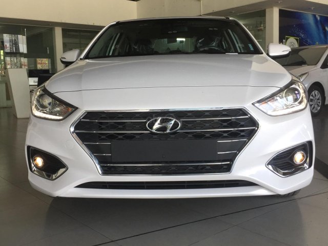 Hỗ trợ ngân hàng 85%, Giao xe ngay toàn quốc. Hyundai Accent 1.4L AT năm 2019, màu trắng0