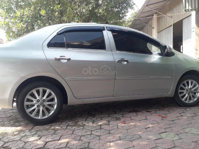 Bán Toyota Vios năm sản xuất 2010, xe gia đình đi