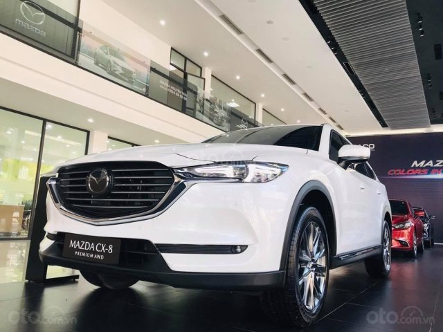 Mazda CX 8 Luxury 2020, khuyến mại cực sốc