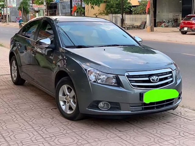 Cần bán xe Daewoo Lacetti đời 2010, nhập khẩu số sàn0