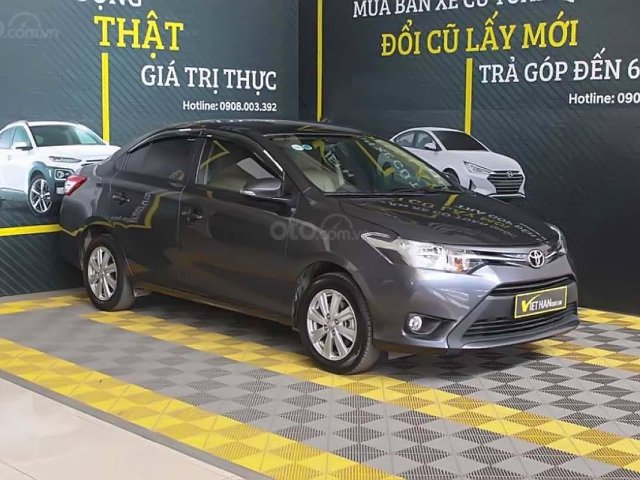 Bán Toyota Vios sản xuất năm 2017, màu xám xe còn mới lắm