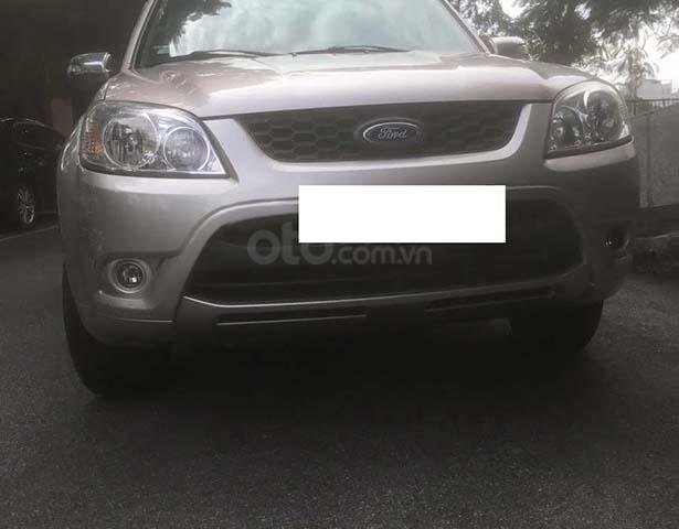 Cần bán lại xe Ford Escape 2012, giá 445tr xe máy chạy êm