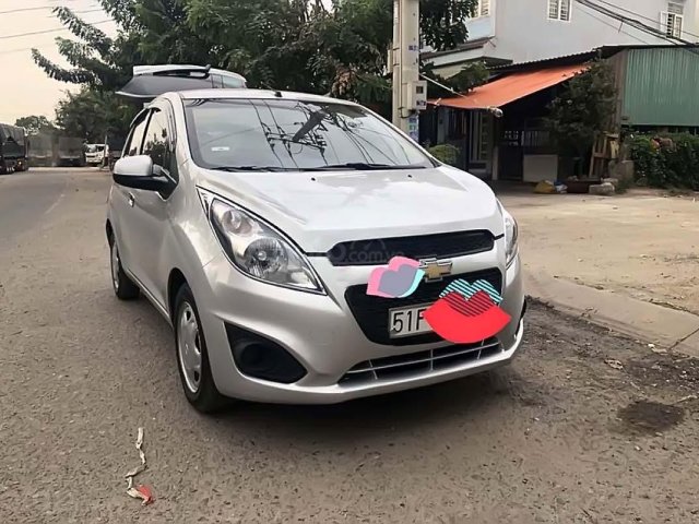 Bán Chevrolet Spark LS 1.2 MT sản xuất năm 2017, màu bạc  