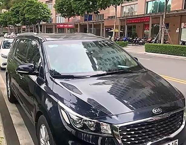 Bán Kia Sedona sản xuất năm 2018, màu đen, nhập khẩu  