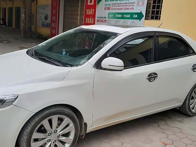 Bán Kia Forte SX 1.6 AT sản xuất năm 2011, màu trắng, giá tốt0