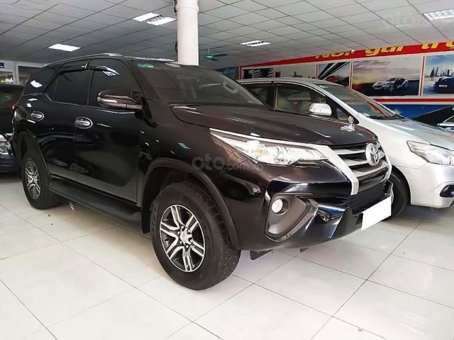 Cần bán Toyota Fortuner 2.4G 4x2 MT năm 2018, màu đen, nhập khẩu 0