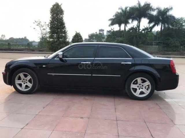 Cần bán Chrysler 300C 3.5 V6 AWD đời 2008, màu đen, nhập khẩu  