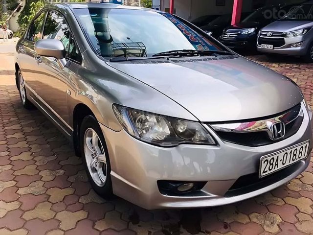 Bán xe Honda Civic 1.8 AT năm sản xuất 2010, màu bạc, số tự động0