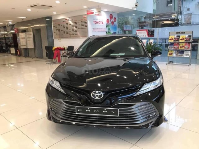 Bán xe Toyota Camry sản xuất năm 2019, màu đen, nhập khẩu Thái Lan, liên hệ 09715333990