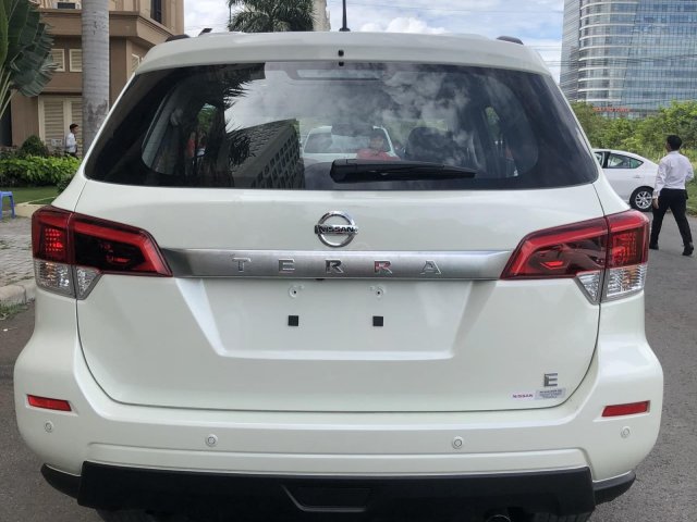 Bán xe Nissan Terra đời 2019, màu trắng, xe nhập0