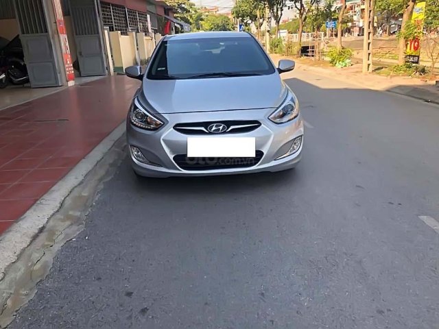 Bán ô tô Hyundai Accent AT đời 2014, màu bạc, xe nhập số tự động0