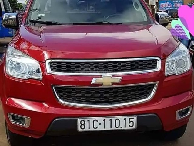 Bán xe Chevrolet Colorado năm sản xuất 2016, màu đỏ, nhập khẩu chính hãng