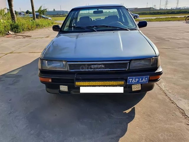 Bán xe Toyota Corolla đời 1990, màu xanh lam, nhập khẩu chính hãng0