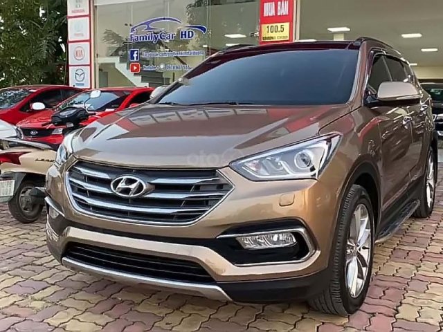 Bán Hyundai Santa Fe năm sản xuất 2018, chính hãng0