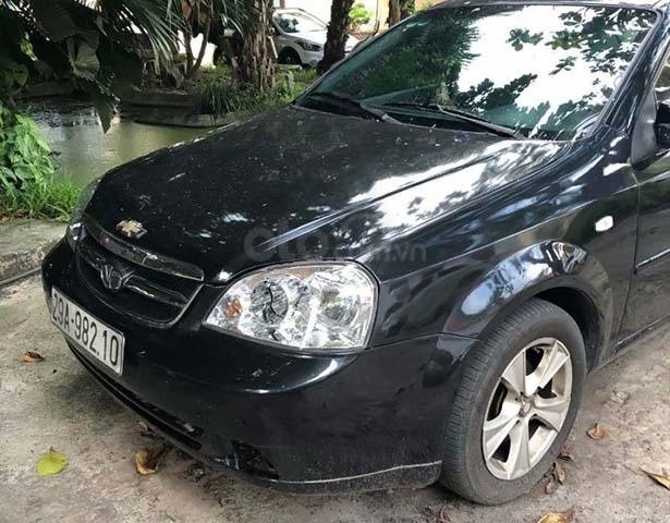 Cần bán xe Daewoo Lacetti sản xuất năm 2008, màu đen, 160tr xe còn mới lắm