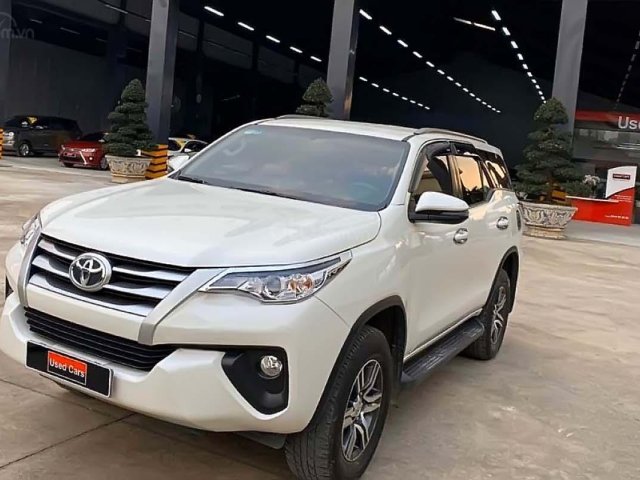 Cần bán Toyota Fortuner 2.4G 4x2 MT đời 2018, màu trắng, xe nhập chính hãng0