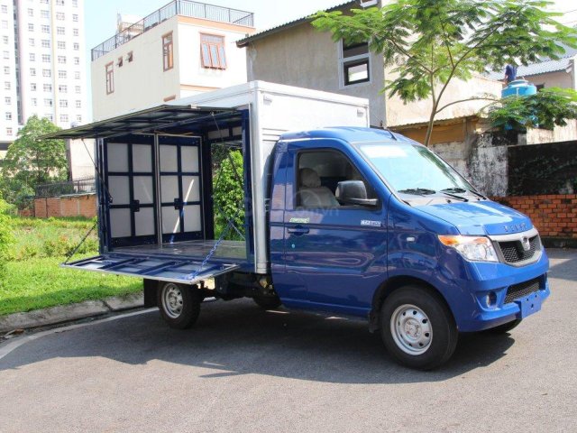 Cần bán nhanh chiếc xe tải Kenbo thùng kín tôn inox 900kg, sản xuất 2019, màu xanh lam, giá cạnh tranh