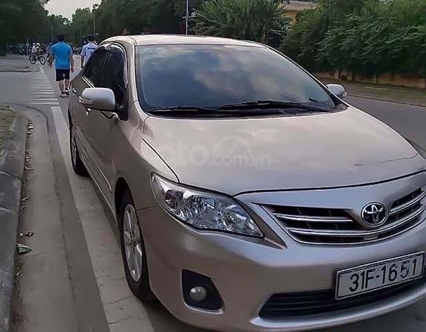 Bán Toyota Corolla Altis sản xuất năm 2011, số sàn, giá cạnh tranh0