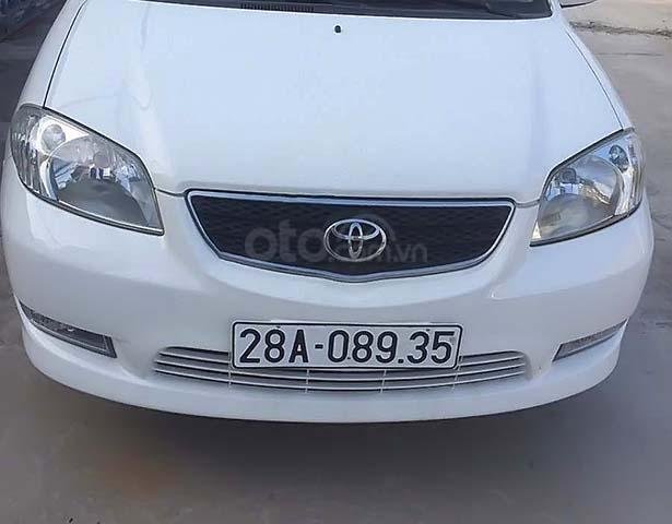 Cần bán Toyota Vios 1.5 MT sản xuất 2005, màu trắng xe gia đình0